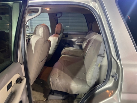 Jeddah, Vehicles, Cars & Trucks , SAR 14000,  Gmc Yukon,  2002,  Automatic,  300000 KM,   Short Body Full Option Price Negotiable