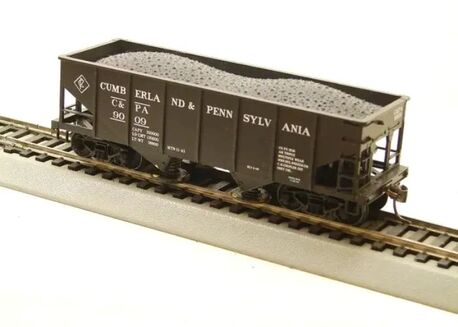 New York, Cleaning, N Scale Track Cleaning Freight Cars | Stealth Track Cleaner
