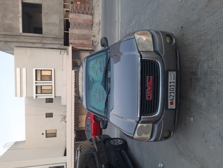 Isa Town, Vehicles, Cars & Trucks , BHD 650,  GMC ENVOY XL 2006,  2006,  Automatic,  200000 KM,   FOR SALE