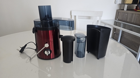 Burhama, Appliances, BHD 20,  Juice Extractor /Juice Making Machine