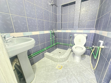 Manama, Apartments, Flats, Houses & Villas, BHD 180/year,  1 BR,  Gufool:- Groundfloor 2BR Flat On Rent With Ewa..