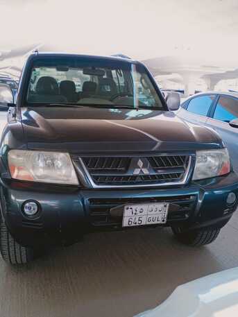 Al Malaz, Vehicles, Cars & Trucks , SAR 15000,  Mitsubishi Pajero,  2005,  Automatic,  400 KM,   With VIP Number.