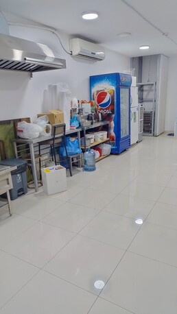 Madinah, Shops, SAR 150000,  90 Sq. Meter,  Donut Shop For Sale &ndash; Great Business Opportunity