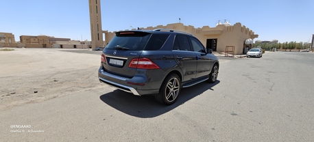 Riyadh, Vehicles, Cars & Trucks , SAR 42000,  Mercedes-Benz ML,  2013,  Automatic,  272800 KM,  SUV
