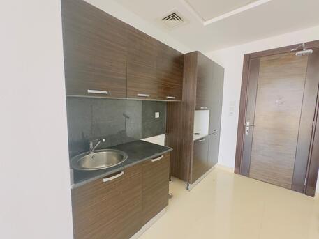 Al Seef, Apartments, Flats, Houses & Villas, BHD 250/month,  1 BR,  90 Sq. Meter,  Inclusive | Bright And Spacious | Pool Gym
