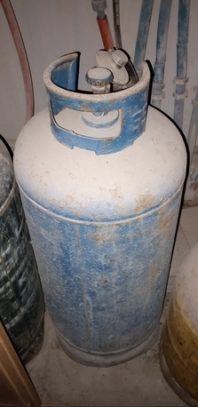 Zinj, Household Items, BHD 25,  Gas Cylinder With Regulator