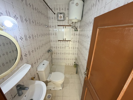 Gudaibiya, Apartments, Flats, Houses & Villas, BHD 120/year,  Studio,  Amazing Semi Furnished Studio Apartment Available