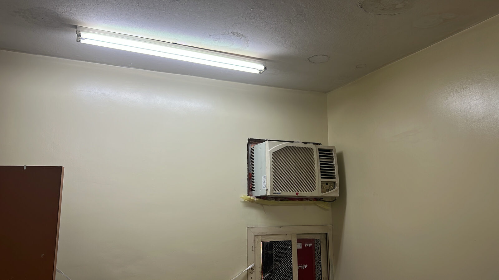Al Dirah, Apartments, Flats, Houses & Villas, SAR 18500/year,  Bachelor Flat 2 Room 2 Washroom 1 Kitchen With AC