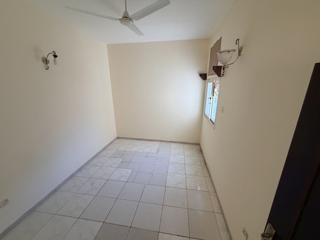 Gudaibiya, Apartments, Flats, Houses & Villas, BHD 140/year,  1 BR,  Amazing 1 Bedroom Apartment Available