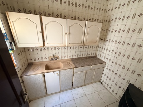 Gudaibiya, Apartments, Flats, Houses & Villas, BHD 140/year,  1 BR,  Amazing 1 Bedroom Apartment Available