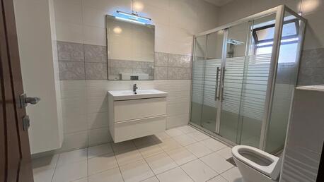 Amman, Apartments, Flats, Houses & Villas, JOD 25000/year,  3 BR,  250 Sq. Meter,  Apartments For Rent