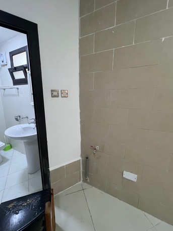 Al Seef, Apartments, Flats, Houses & Villas, BHD 230/month,  2 BR,  120 Sq. Meter,  Great Opportunity Flat For Rent In Karbabad Area Closed To Seef Area