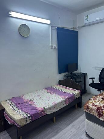 Al Malaz, Rooms for Rent, SAR 1000/month,  Furnished,  Neat And Clean Single Room Available For Executive Bachelor Only