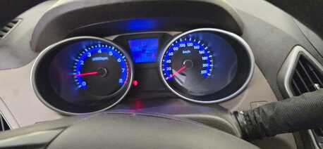 Jeddah, Vehicles, Cars & Trucks , SAR 37000,  Hyundai Tucson,  2016,  Automatic,  260000 KM,  Hyndai Tucson Good Condition, Single Hand Used