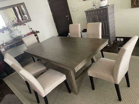 Al Sulaymaniyyah, Furniture, SAR 1950,  Dining Table And Six Chairs