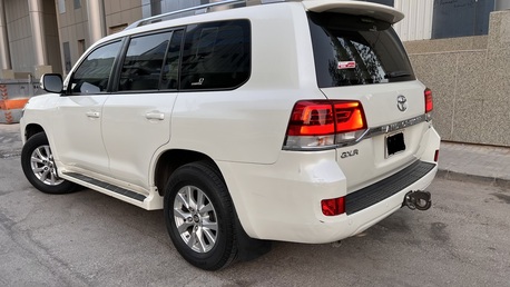 Al Rahmaniyah, Vehicles, Cars & Trucks , SAR 185000,  TOYOTA LAND CRUISER GXR2 V6,  2020,  Automatic,  118000 KM,  Land Cruiser GXR2 V6  In Excellent Condition- Single Owner