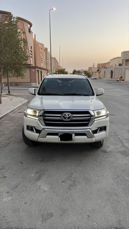 Al Rahmaniyah, Vehicles, Cars & Trucks , SAR 185000,  TOYOTA LAND CRUISER GXR2 V6,  2020,  Automatic,  118000 KM,  Land Cruiser GXR2 V6  In Excellent Condition- Single Owner
