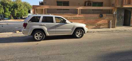 Khobar, Vehicles, Cars & Trucks , SAR 20000,  Jeep Grand Cherokee 4x4 4.7L V8 Full Option,  2005,  Automatic,  282681 KM,   ODO : 282681