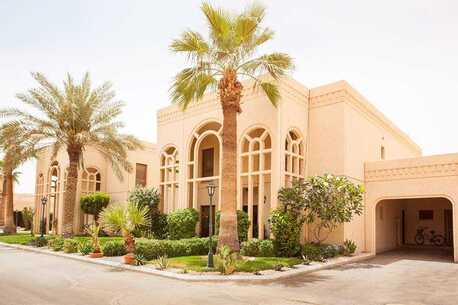 Khobar, Lessons Offered, Live In Tutor From The Philipine
