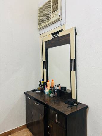 Al Suwaidi, Rooms for Rent, SAR 1000/month,  Furnished,  One Room Available For Single Lady