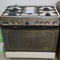 SAR 200,  5-Burner Gas Cooking Range With Oven &ndash; 200 SAR