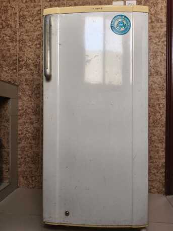 Manama, Appliances, BHD 10,  Used Medium Fridge For Sale