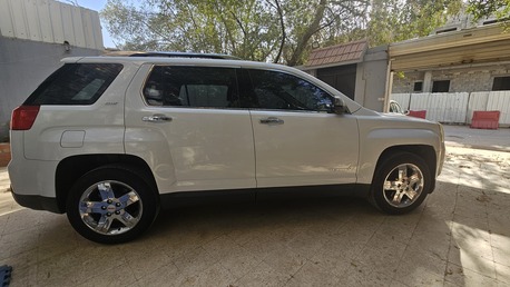 Riyadh, Vehicles, Cars & Trucks , SAR 27000,  2013 GMC Terrain SLT &ndash; V6 &ndash; Excellent Condition,  2013,  Automatic,  197000 KM,