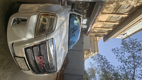 Riyadh, Vehicles, Cars & Trucks , SAR 27000,  2013 GMC Terrain SLT &ndash; V6 &ndash; Excellent Condition,  2013,  Automatic,  197000 KM,