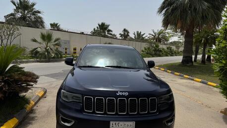 Riyadh, Vehicles, Cars & Trucks , SAR 65000,  Jeep Cherokee,  2018,  Automatic,  187970 KM,    SUV For Sale