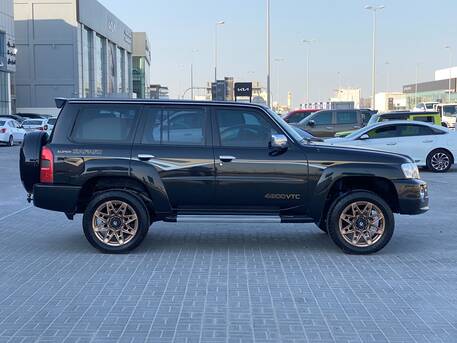 Manama, Vehicles, Cars & Trucks , BHD 5500,  Nissan Patrol Super Safari,  2006,  Manual,  315000 KM,    (Black)