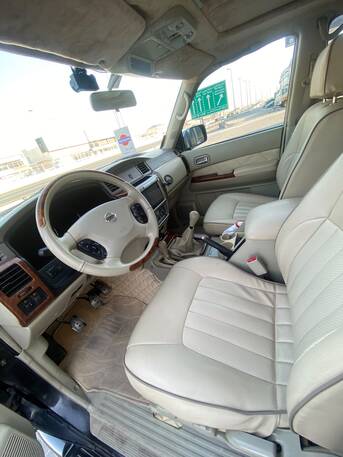 Manama, Vehicles, Cars & Trucks , BHD 5500,  Nissan Patrol Super Safari,  2006,  Manual,  315000 KM,    (Black)