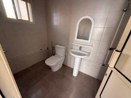 Ras Rumman, Apartments, Flats, Houses & Villas, BHD 250/month,  4 BR,  Flat For  Rent In Rass Rumman Without EWA Opposite Ashraf