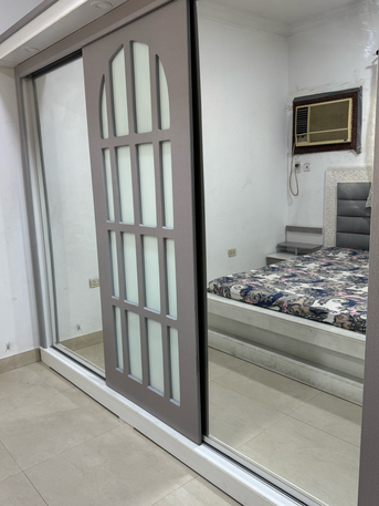 Jubail, Furniture, SAR 1250,  King Size Bed, Sliding Mirror Wardrobe And Dressing Table