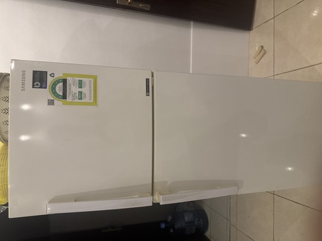 Yanbu, Appliances, SAR 600,  Samsung Refrigerator 305 Liters