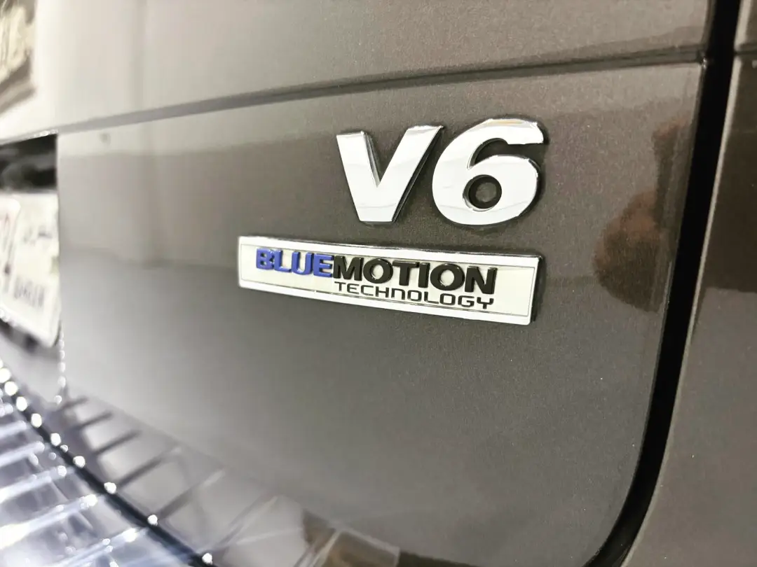 Amwaj Islands, Vehicles, Cars & Trucks , BHD 3995,  VW Touareg V6 3.6L,  2015,  Automatic,  177 KM,  VW Touareg   6 Cylinders 3.6L