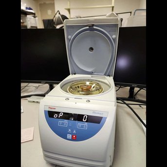 New York, Tools, USD 970,  Affordable Used Lab Equipment: Balances & Biosafety Hoods | Shop Now