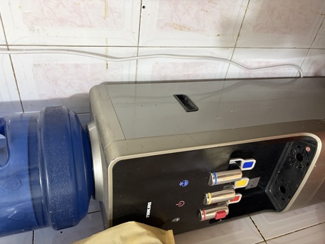 Jeddah, Air Conditioners, SAR 3000,  Old Furniture And Refrigerator, Deep Freezer And AC 0533671916