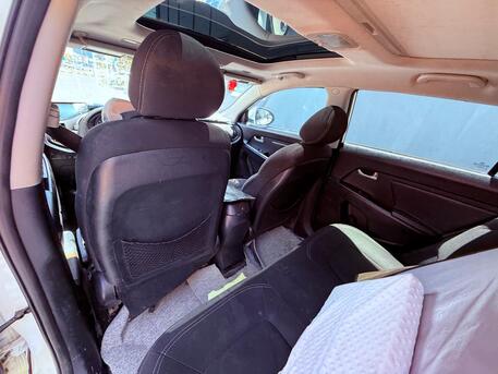 Riyadh, Vehicles, Cars & Trucks , SAR 22,  Kia Sportage,  2011,  Automatic,  430486 KM,  Price Negotiable