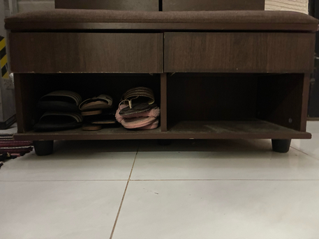Riyadh, Furniture, SAR 250,  Durable Shoe Rack With Storage Bench