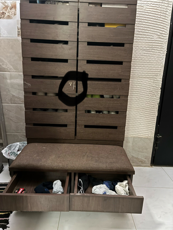 Riyadh, Furniture, SAR 250,  Durable Shoe Rack With Storage Bench
