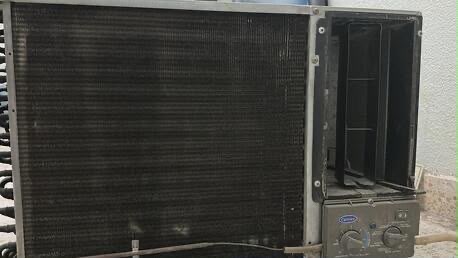 Riyadh, Appliances, SAR 1000,  Selling Refrigerator (Samsung) And Carrier AC Window