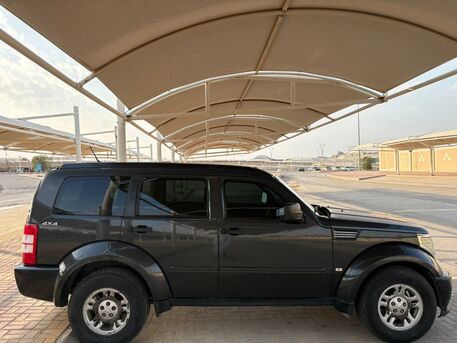 Riyadh, Vehicles, Cars & Trucks , SAR 22000,  Dodge Nitro,  2011,  Automatic,  391000 KM,    With  Transmission For Sales 2nd Owner