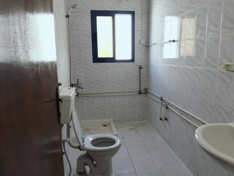 Manama, Apartments, Flats, Houses & Villas, BHD 170/month,  2 BR,  2Bath Hall. Kitchen Lift.Balcony .Semifurnished. Exclusive.ewa  In -(((UM AL HASSAM)))