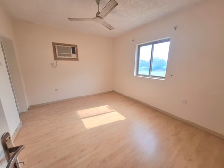 Umm Al Hassam, Apartments, Flats, Houses & Villas, BHD 160/year,  1 BR,  Amazing Semi Furnished 1 Bedroom Flat Available In Umm Al Hassam