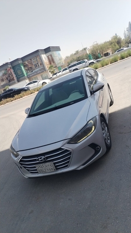 Riyadh, Vehicles, Cars & Trucks , SAR 30000,  Hyundai Elantra,  2018,  Automatic,  340 KM,  I WANT SALE MY   MILAGE 340