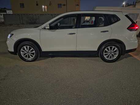 Dammam, Vehicles, Cars & Trucks , SAR 57000,  Nissan Xtrail 2022 Odo 38750km Maintained By Authorized Service Company,  2022,  Automatic,  38700 KM,