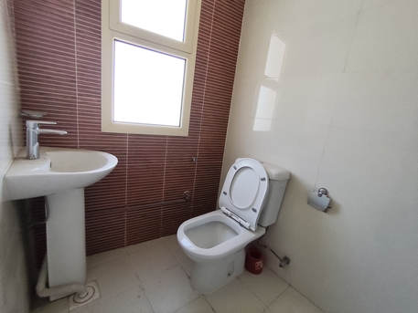 Sitra, Apartments, Flats, Houses & Villas, BHD 350/year,  4 BR,  Sitra:- Spacious 4Bhk Office On Rent With Central Ac..