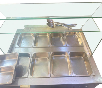 Manama, Food, BHD 200,  Food Warmer / Buffet Display Counter For Sale In Manama BD.200/-only