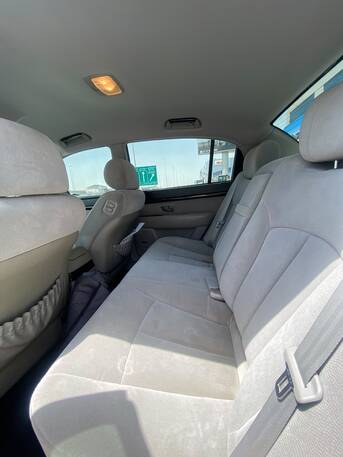 Manama, Vehicles, Cars & Trucks , BHD 1000,  Kia Opirus,  2007,  Automatic,  300000 KM,    (Silver)