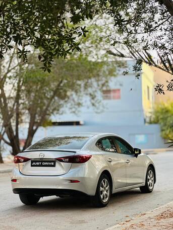 Segaya, Vehicles, Cars & Trucks , BHD 3850,  Mazda 3,  2019,  Automatic,  120000 KM,    MODEL SINGLE OWNER USED ZERO ACCIDENT CAR CALL OR WHATSAPP ON 35400768 ,33665